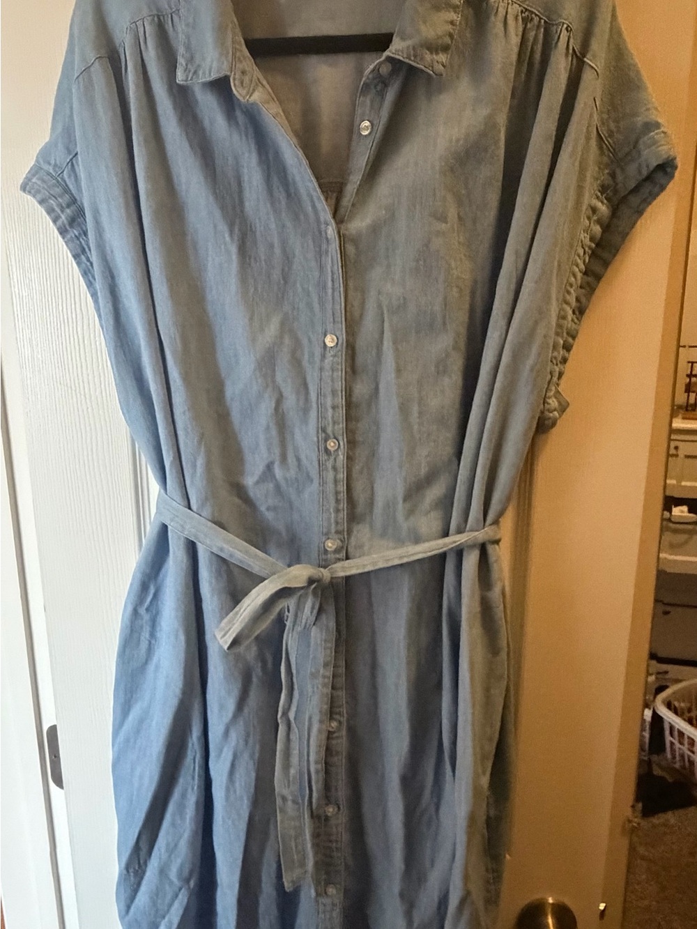 Old Navy Light Blue Chambray Midi Shirt Dress with Tie Belt